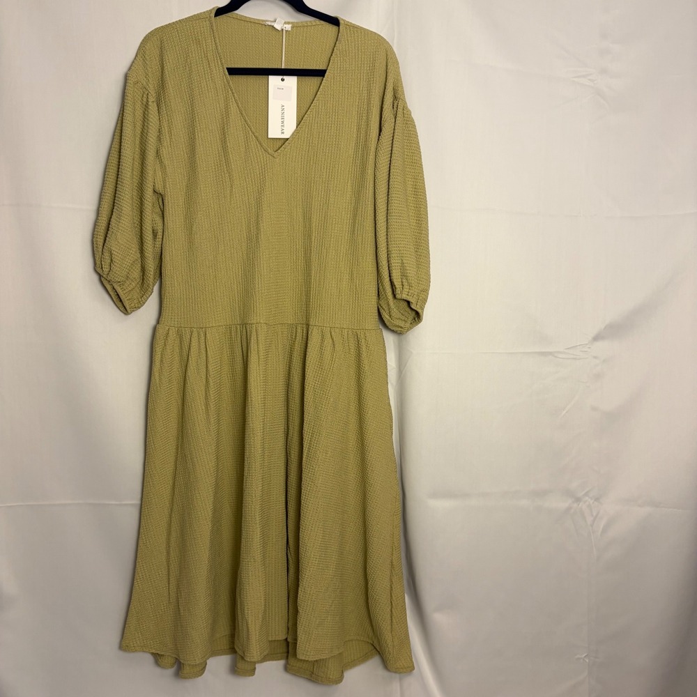 AnnieWear Los Angeles Pale Green Waffle Knit V-Neck Puff Sleeve Midi Dress M NEW
